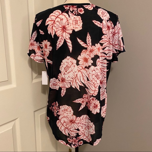 SIMPLY STYLED Sears Allover Floral Print SS Tee - Picture 4 of 6